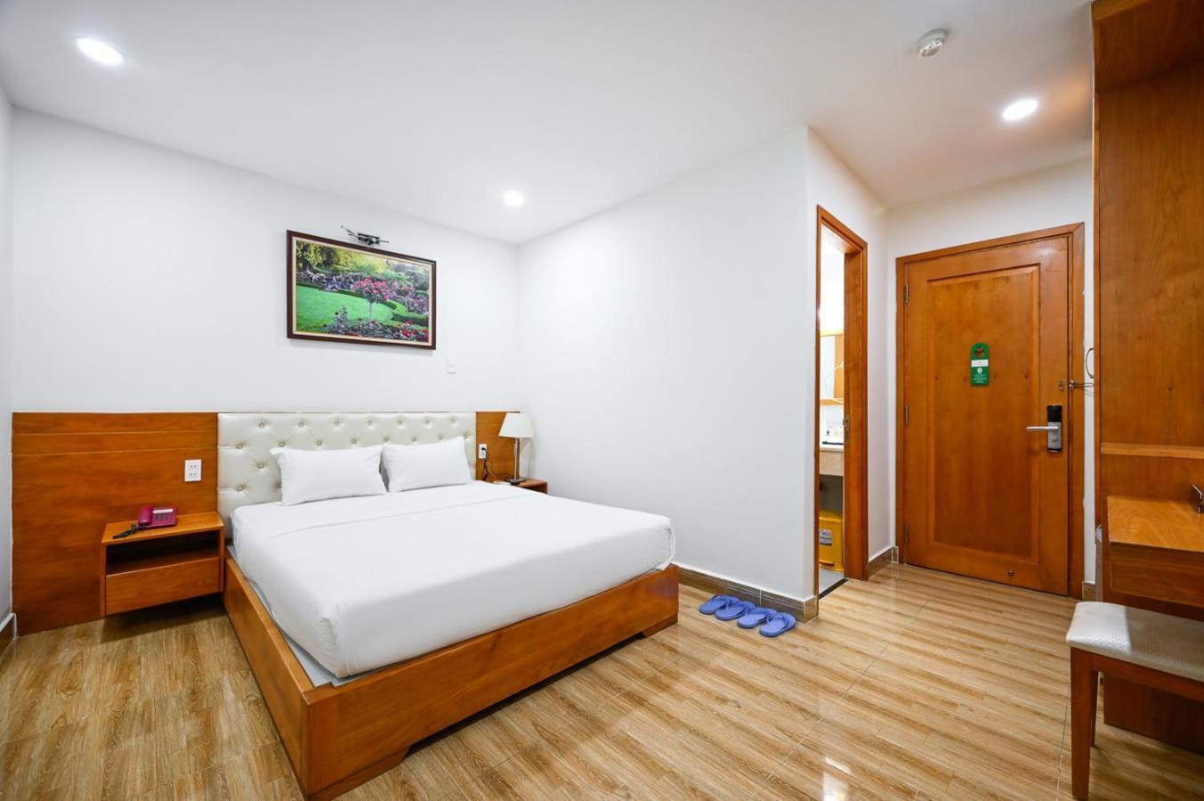 Vivian Airport Hotel Saigon Ho Şi Min Dış mekan fotoğraf